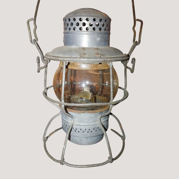 Adlake Kero Rail 257 Road Lantern Vintage USA Canada Clear Globe Metal Frame - Picture 16 of 16